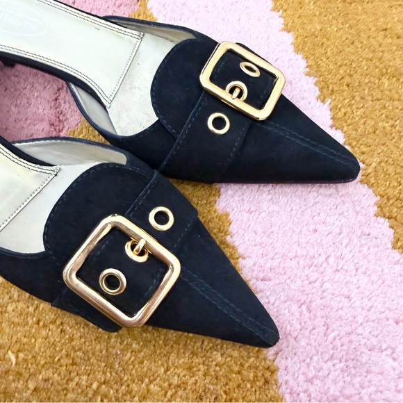 Talbots Black Suede Buckle Mule Heels Pointed Toe Kitten Heel Y2K Size 7.5 - Picture 4 of 7